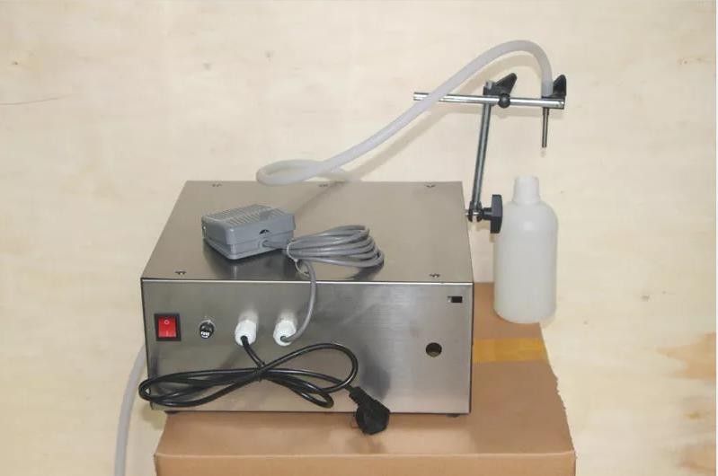 Mini stainless steel magnetic pump liquid filling machine for hot candle wax lip gloss with melting pot optional